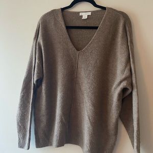 COPY - perfect comfy and casual warm lightweight brown loose fitting v neck swe…